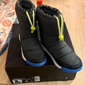 Sorel Kids Black and Blue Boots with Yellow Accents sz 5